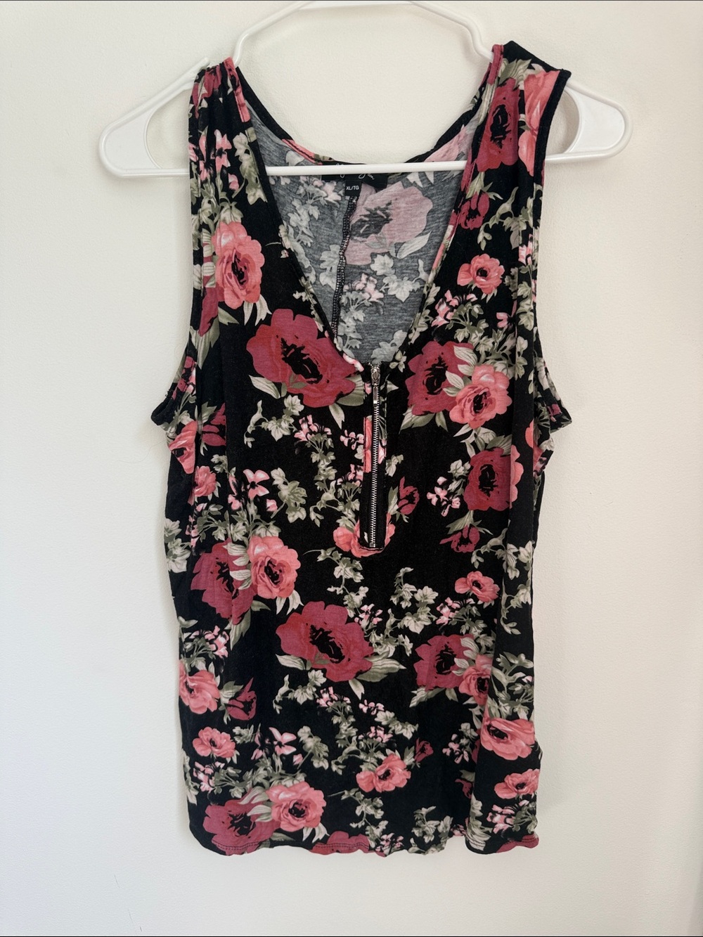 Off the shoulder Black Floral Zip-Front Tank Top - Pink Rose Print